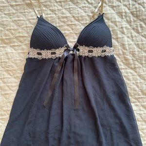 Elegant Black Lace Trim Nightgown